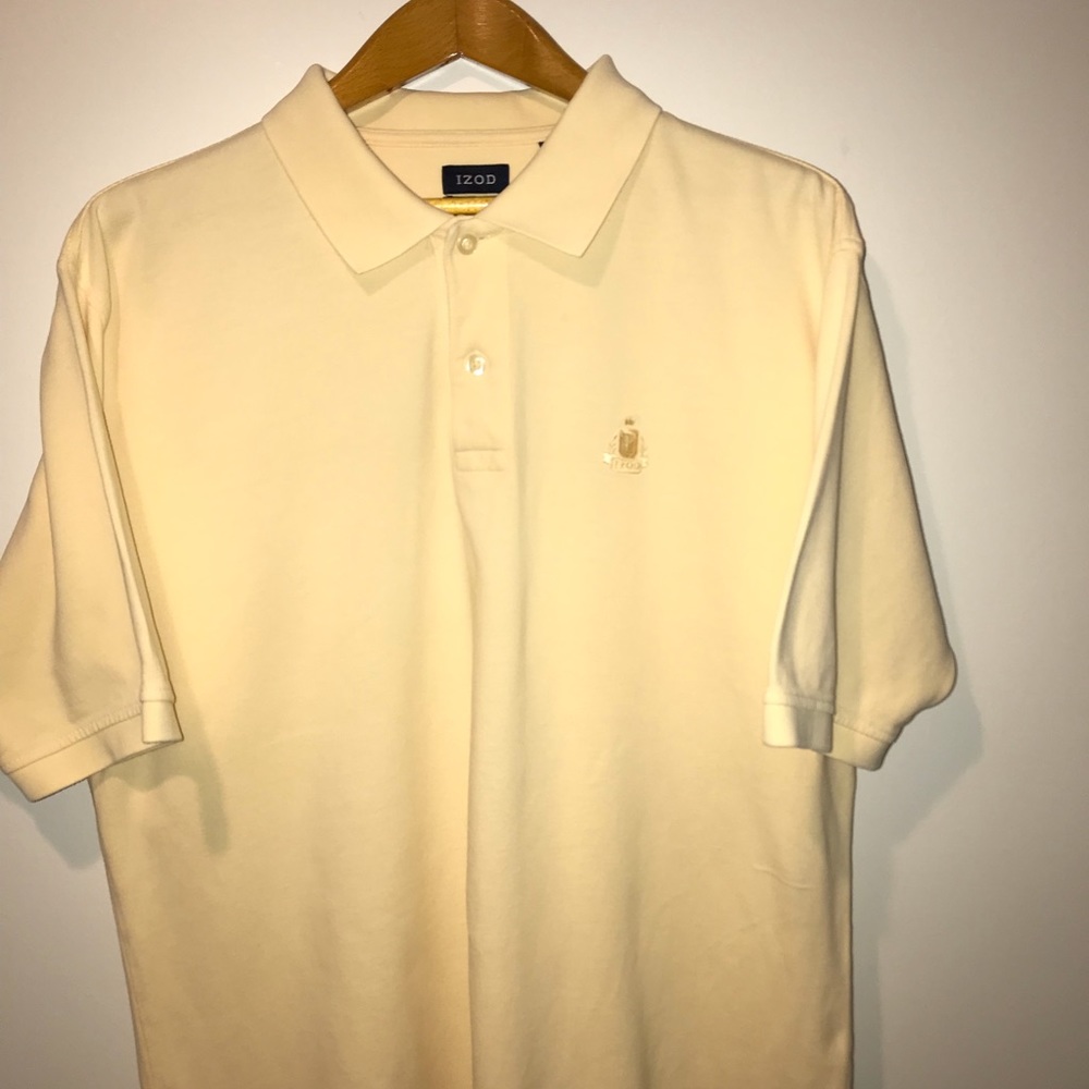Izod men’s short sleeve shirt